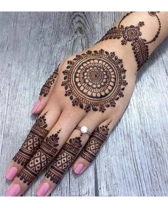 Wreath Lotus Pattern On Simple Full Hand Mehndi Design Wreath Lotus Pattern On Simple Full Hand Mehndi Design
